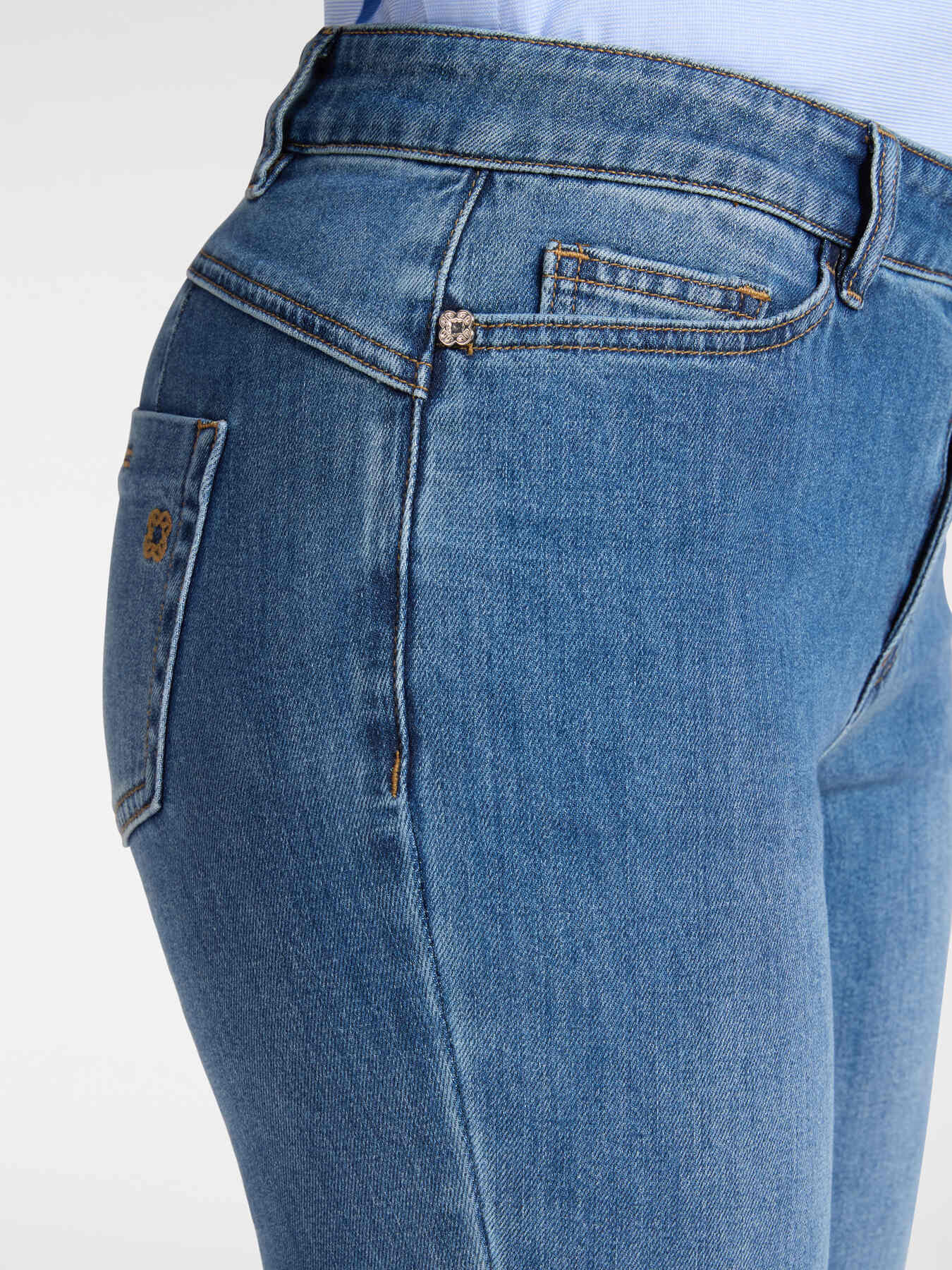 Jeans flare image number 3