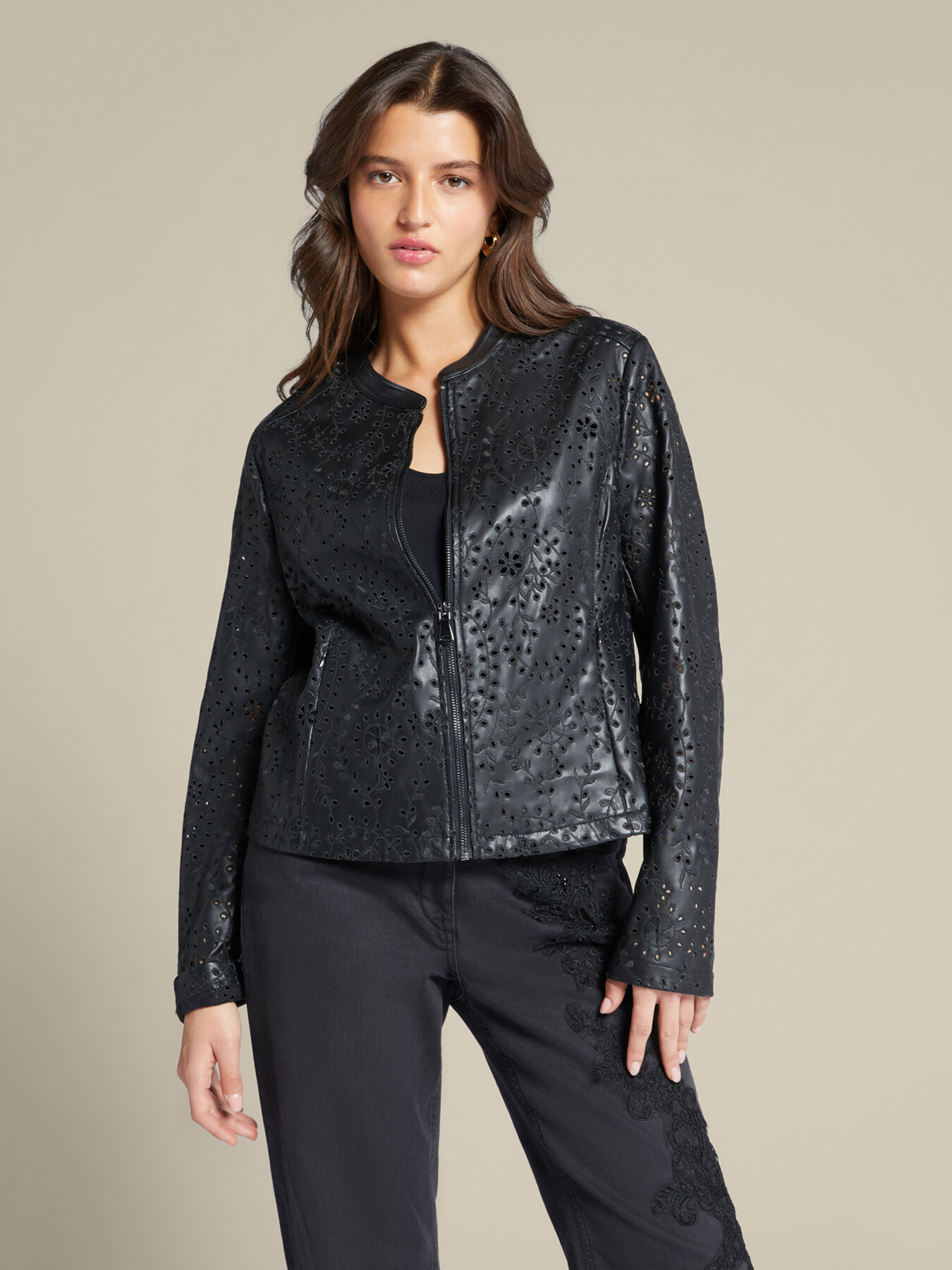 Veste ouvragée en similicuir image number 0