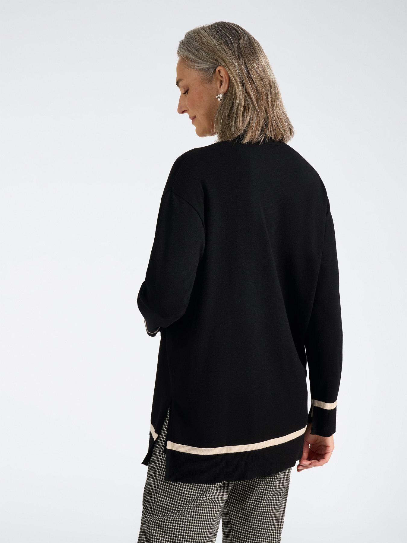 Cardigan in viscosa aperto image number 1