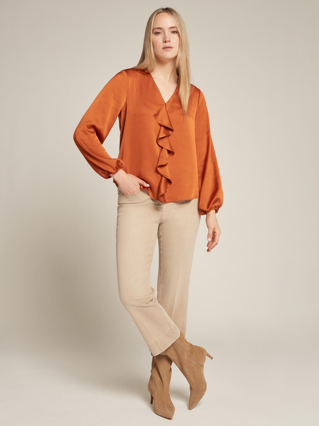 Vaqueros cropped de algod&oacute;n el&aacute;stico image number 0