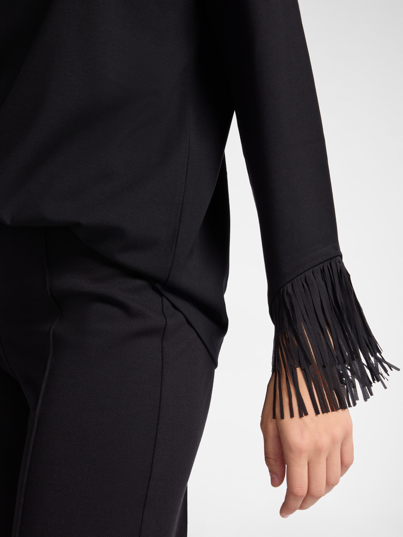 T-shirt avec franges en bas des manches image number 3