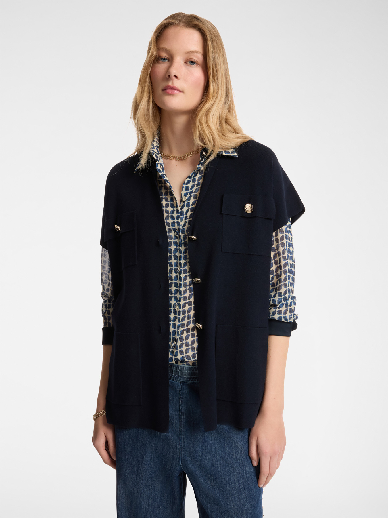 Gilet lungo con bottoni image number 0