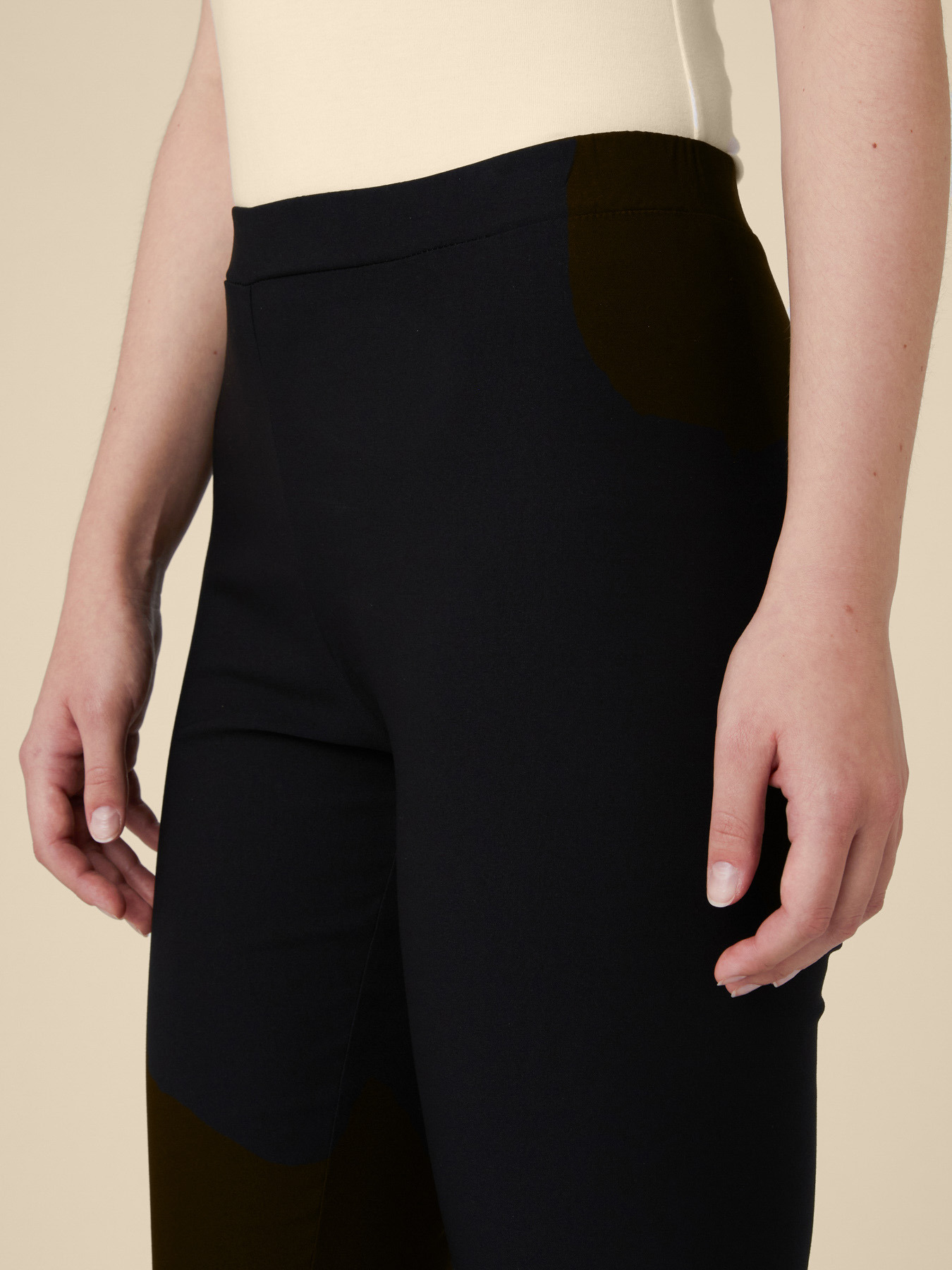 Stretch leggings image number 2