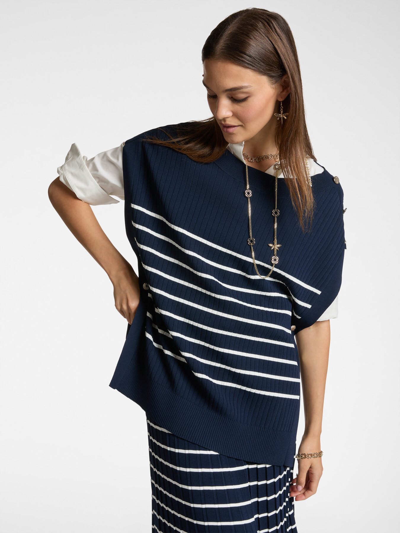 Striped knit waistcoat image number 0