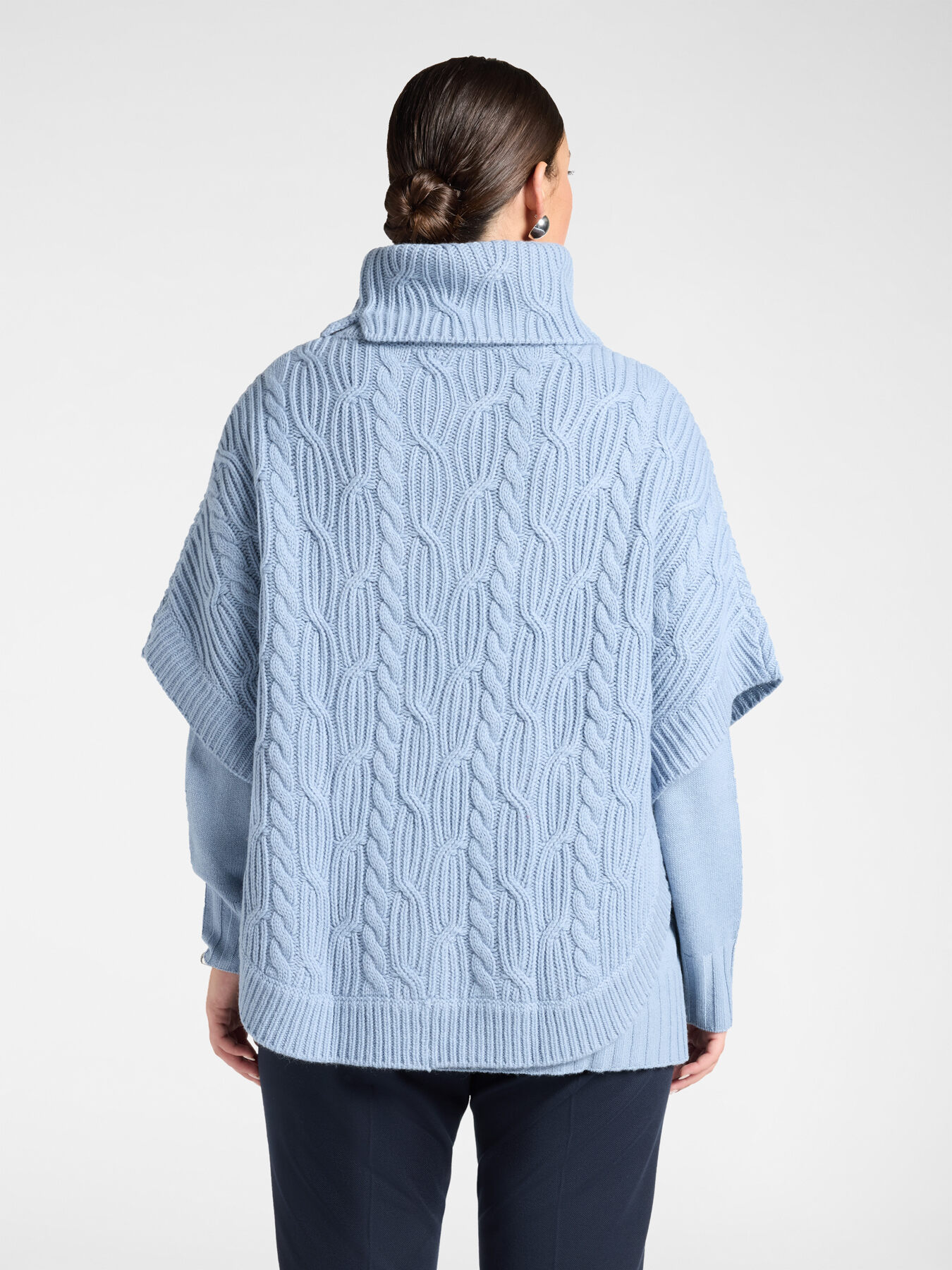 Cable knit poncho in pure wool image number 1
