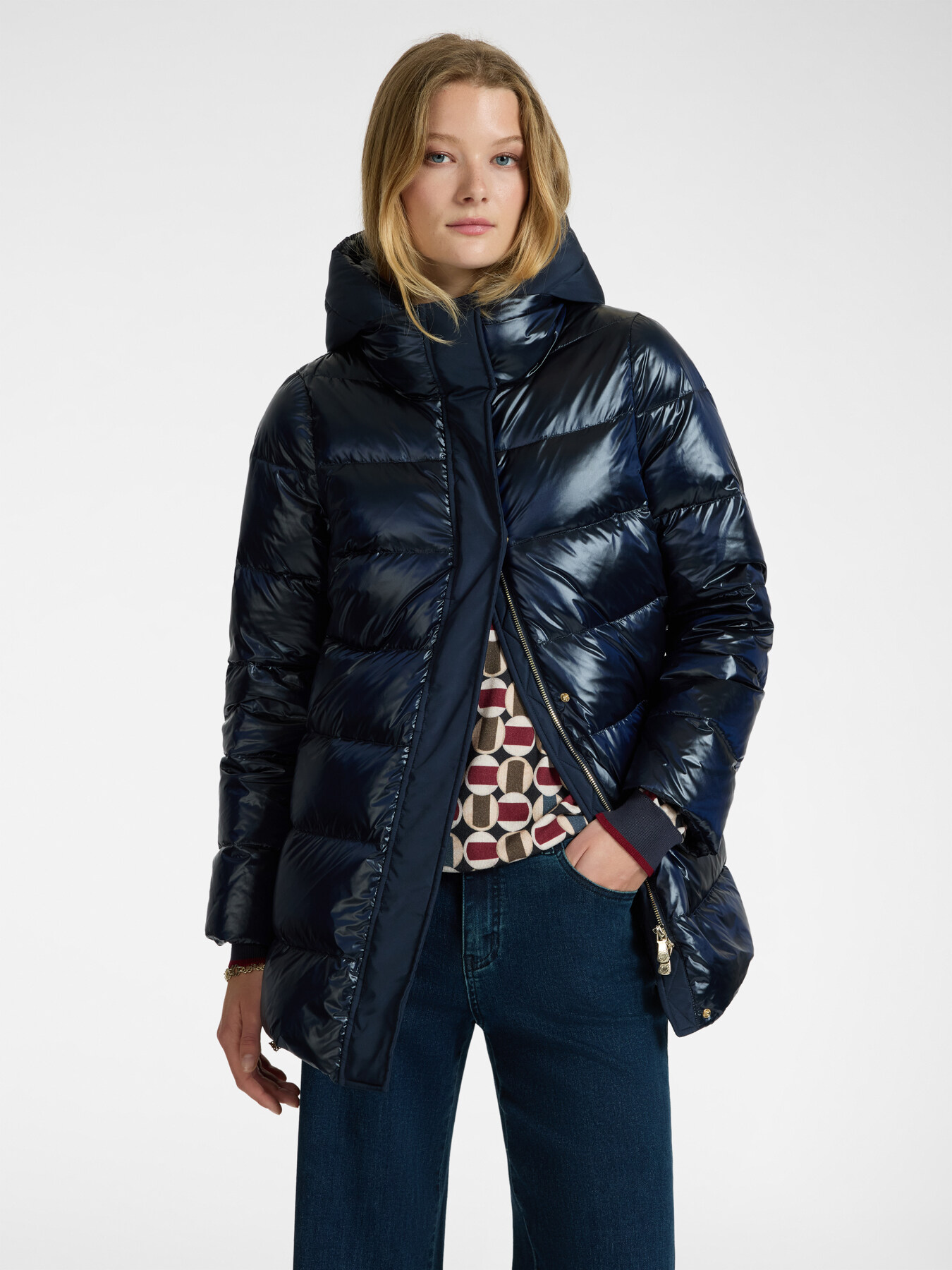 Down jacket with hood image number 0