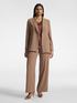 Blazer in cr&ecirc;pe con bottone Monogram image number 2