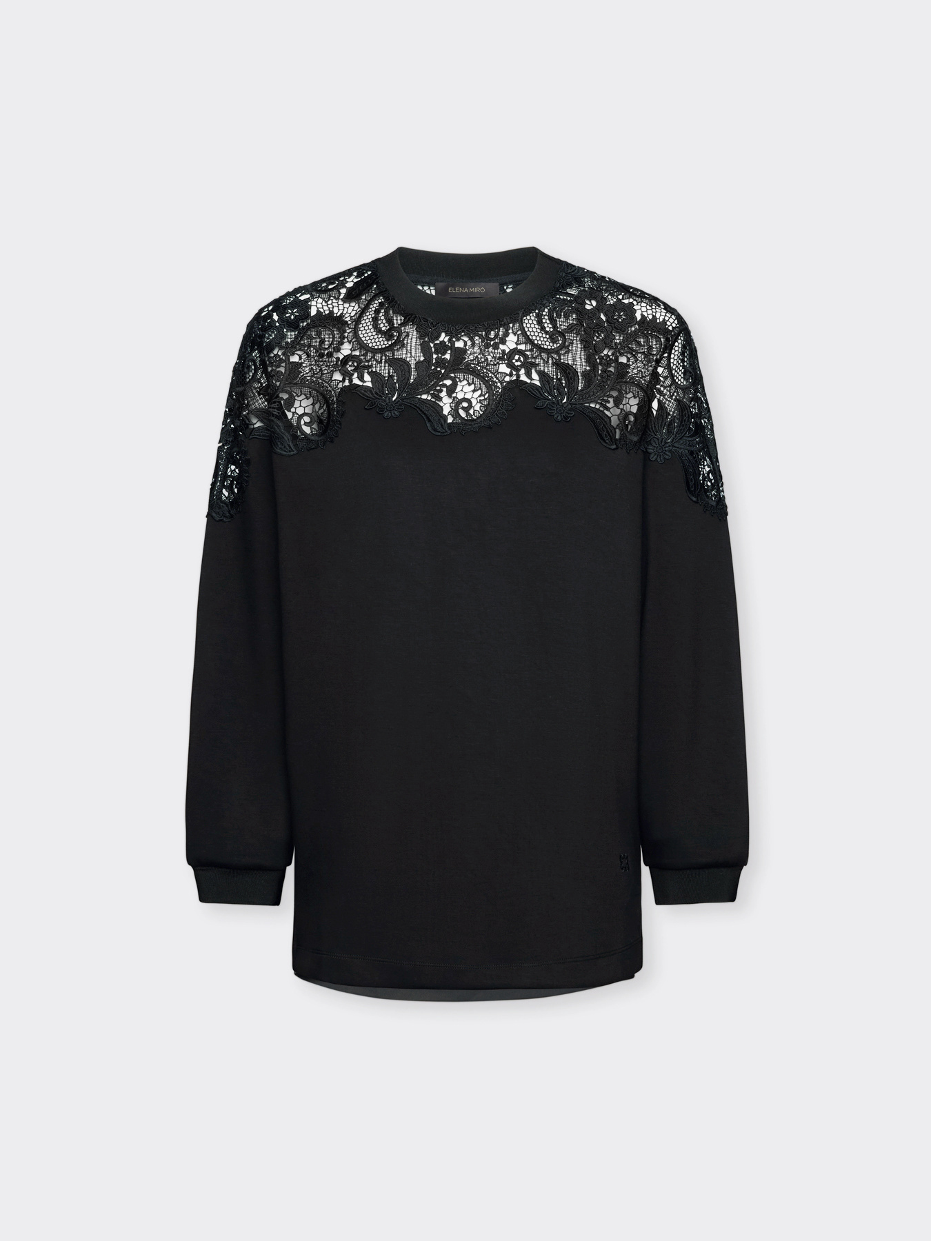 Sweatshirt with lace