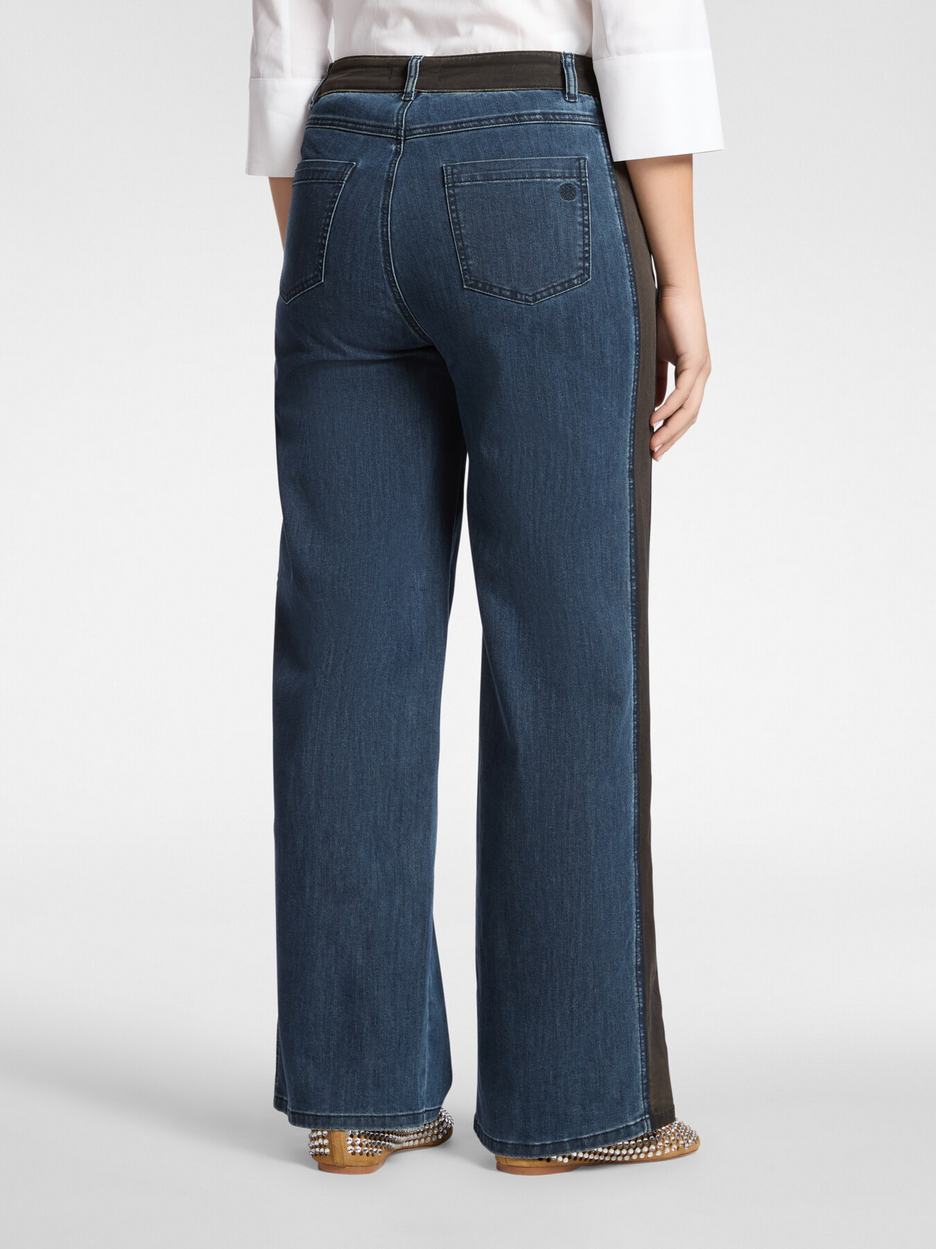 Jeans de pierna ancha con perfiles laterales,  "Wanda" image number 1