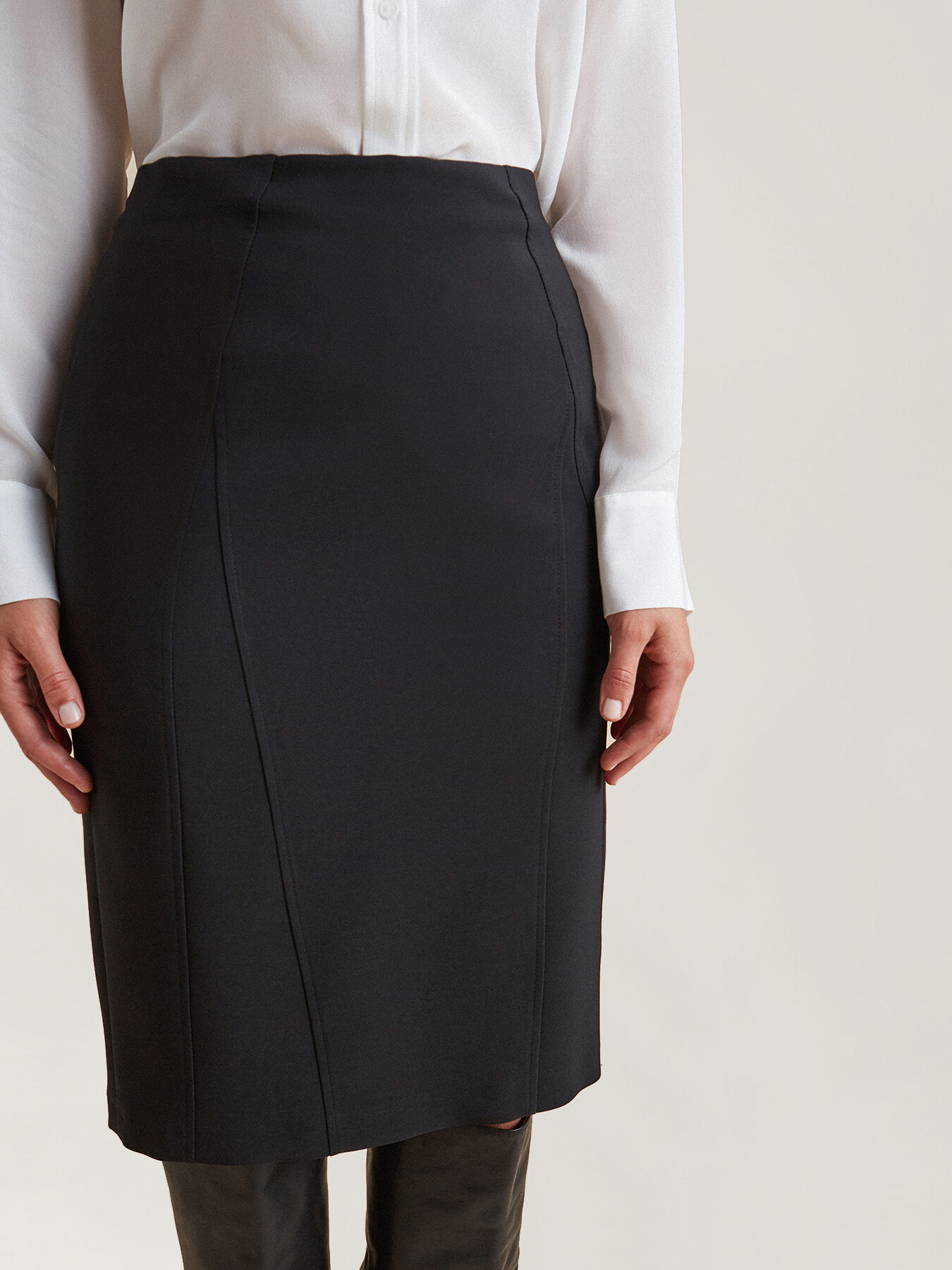 Falda de tubo image number 2