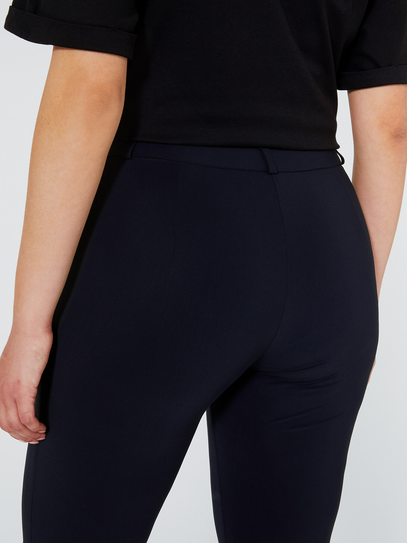 Pantalon slim en jersey image number 5