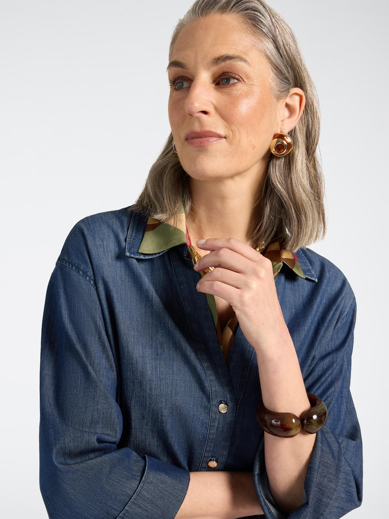 Chambray-Hemd in Washed-Optik image number 3