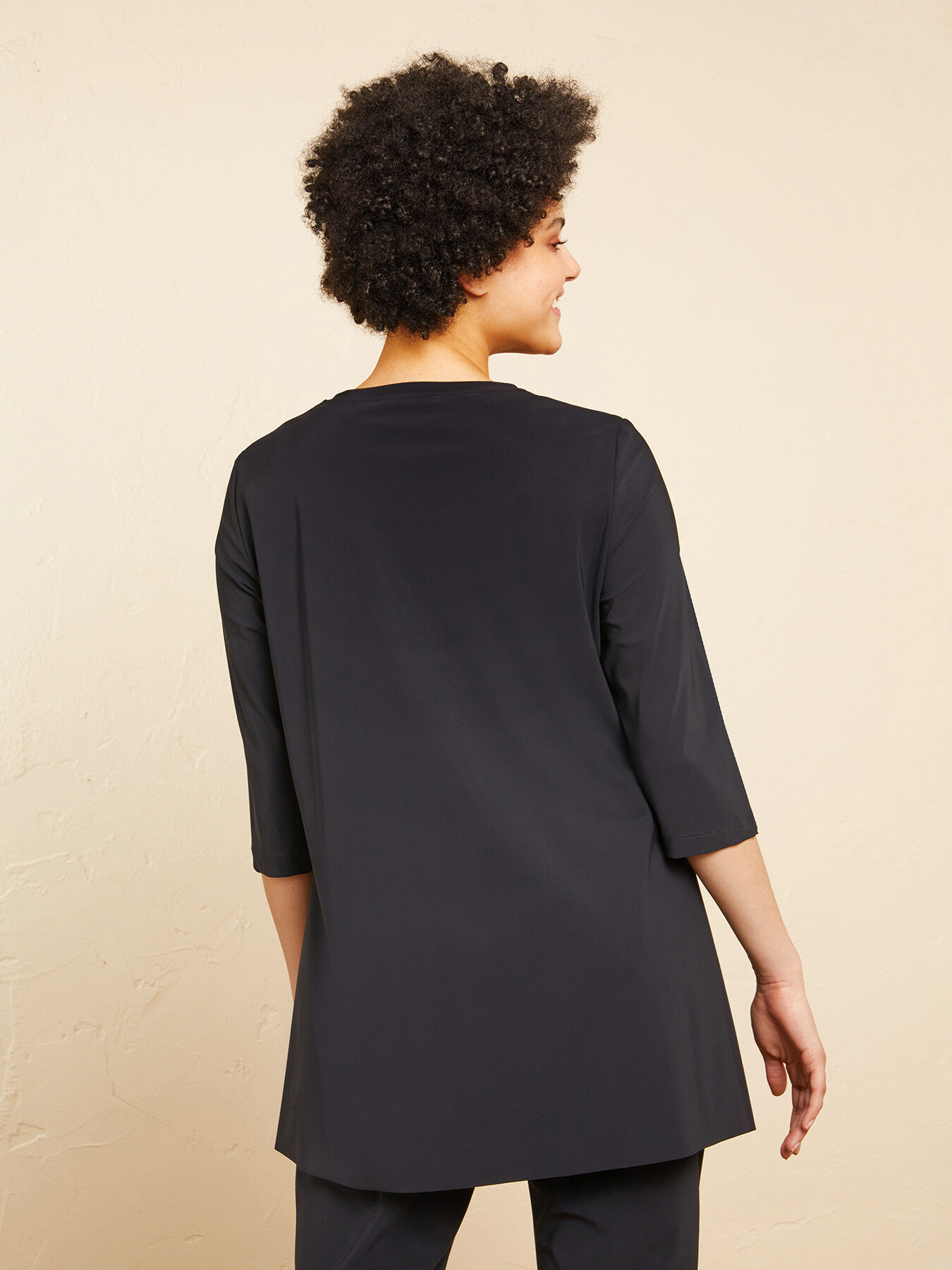 T-SHIRT EN TISSU &laquo;&nbsp;SENSITIVE&nbsp;&raquo; image number 1