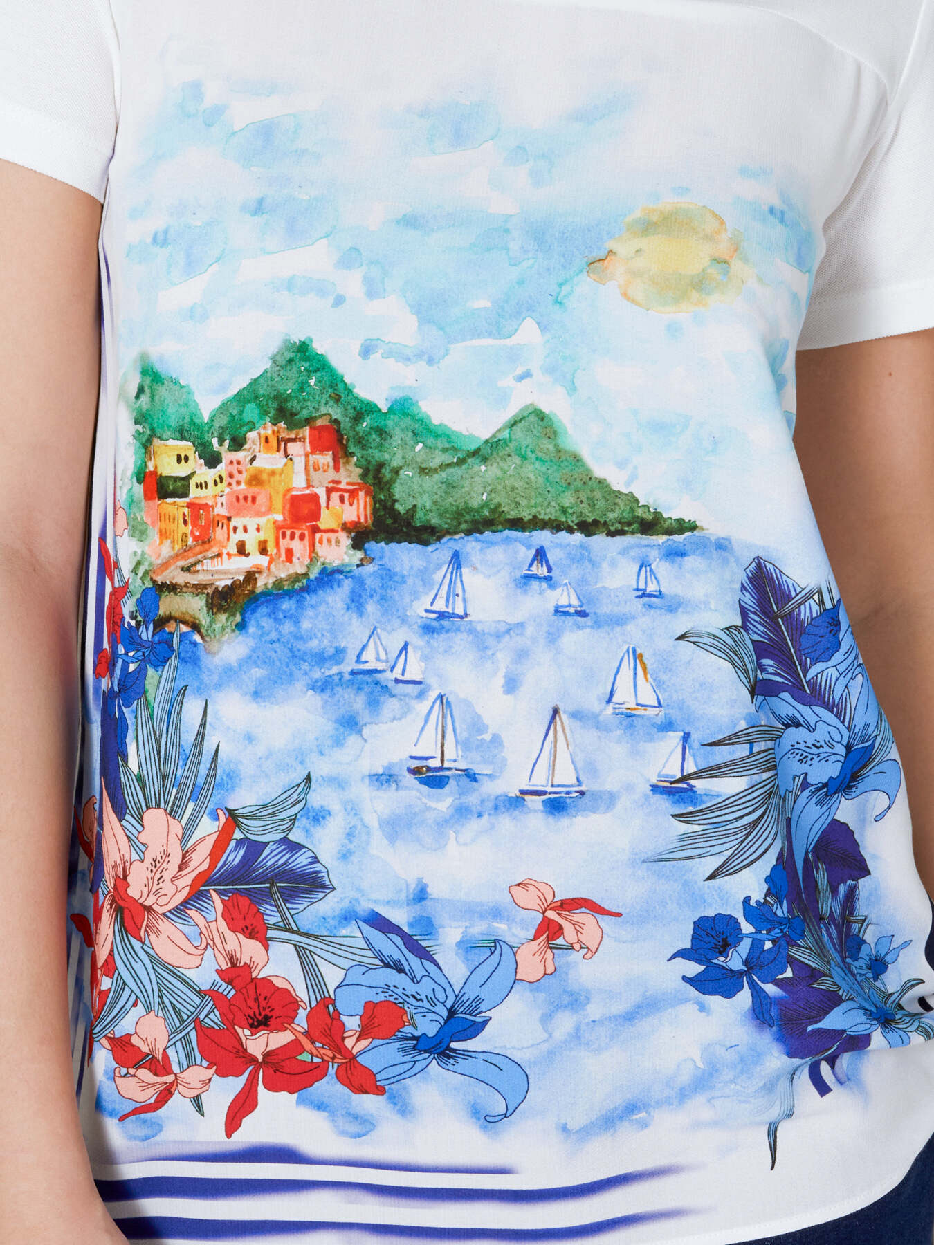 T-shirt with postcard print image number 5