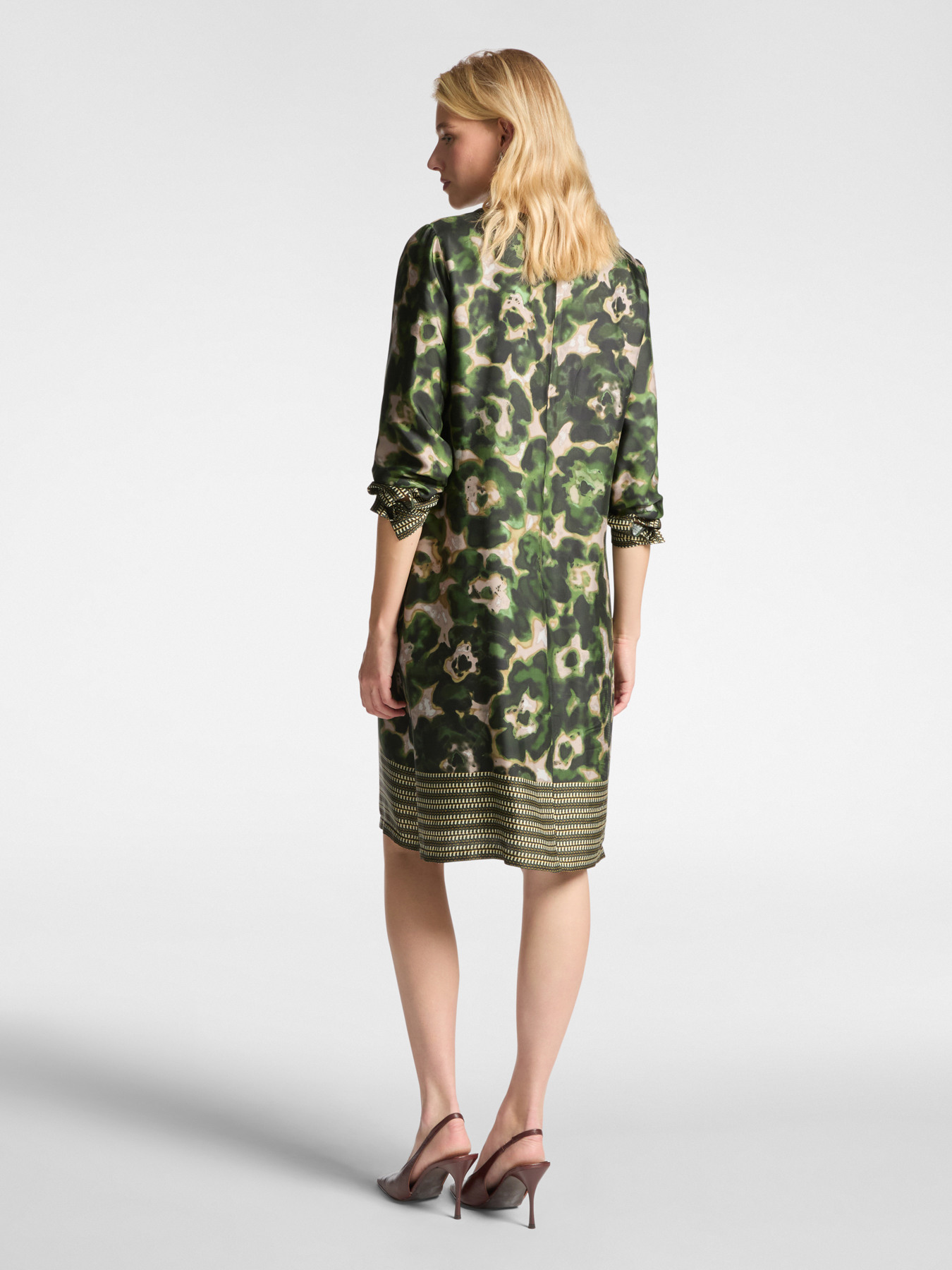 Bedrucktes Kleid image number 1