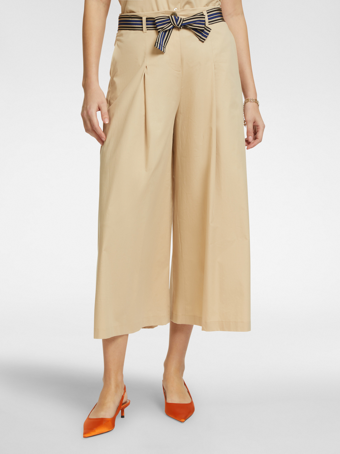 Pantalon large avec ceinture à rayures image number 2