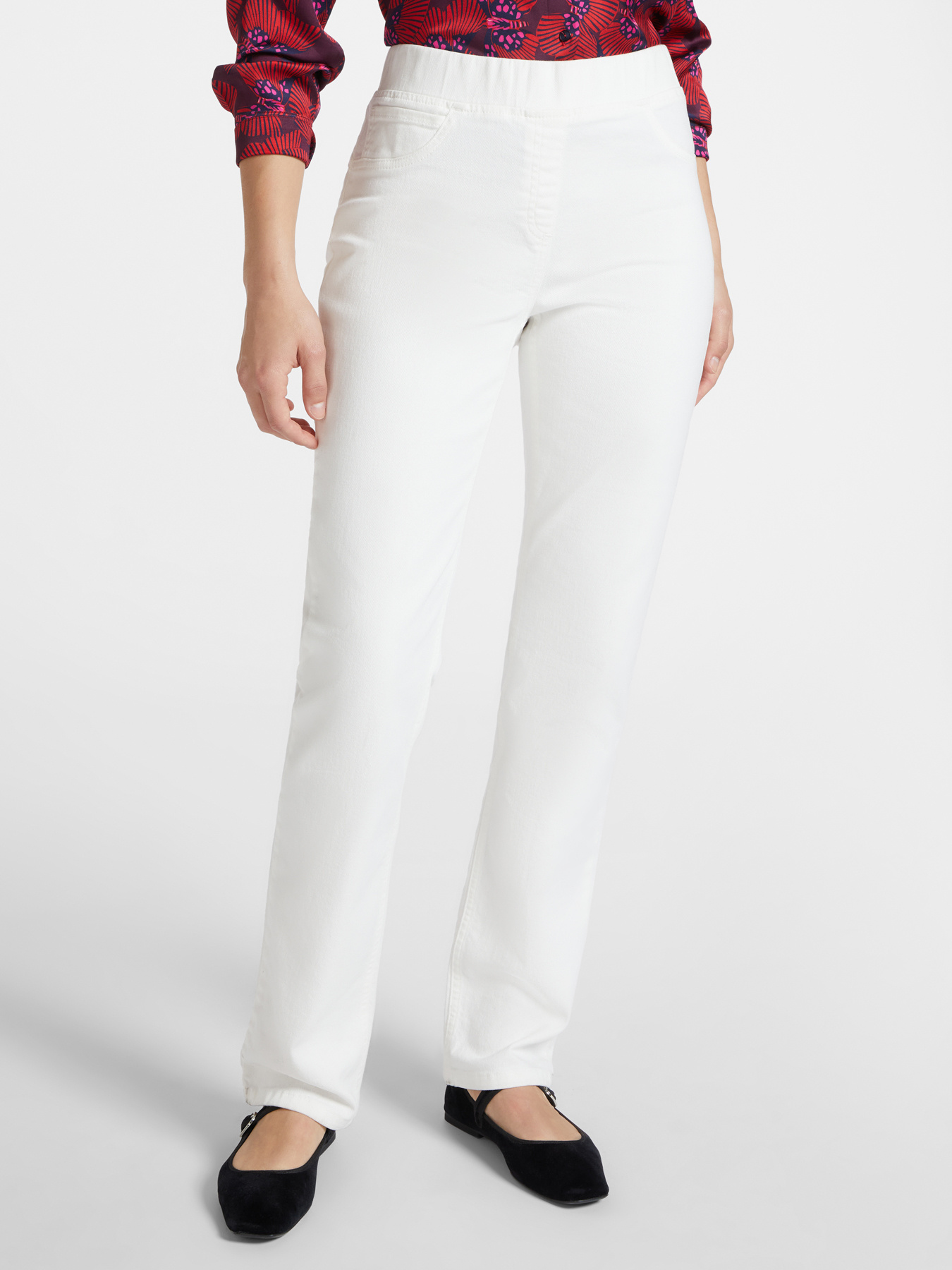 Pantalon droit &agrave; enfiler image number 2