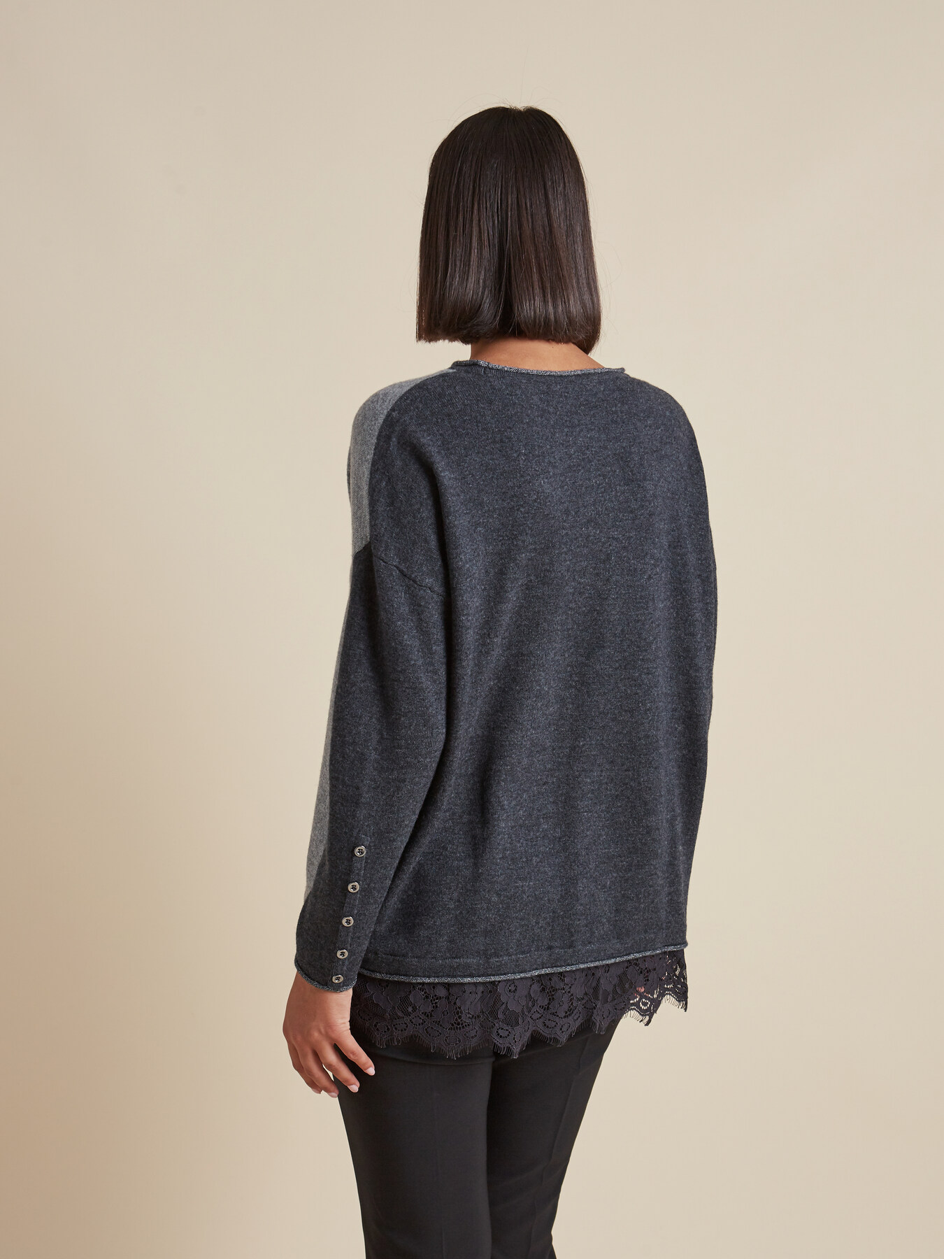 Pullover mit Spitze image number 1