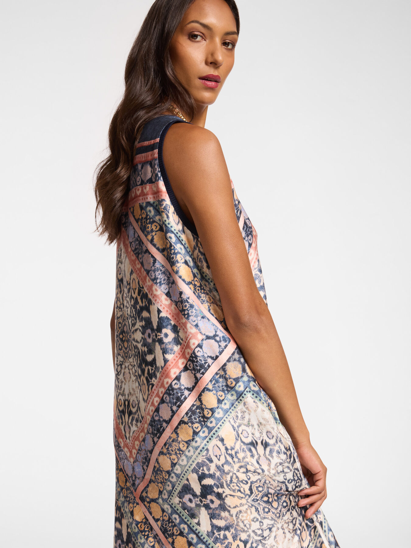 Kleid mit ethnischem Print image number 3