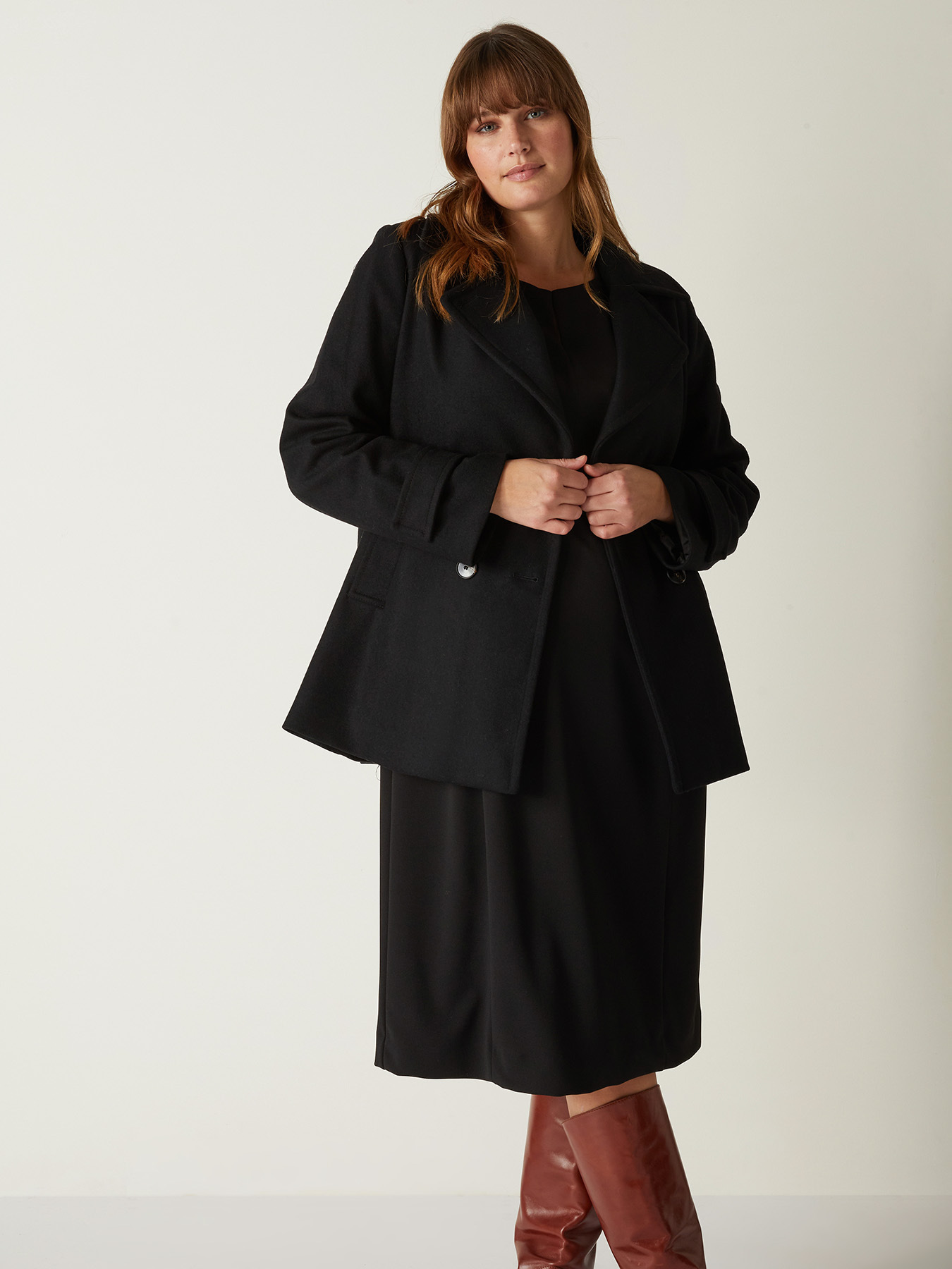 Caban in panno image number 2