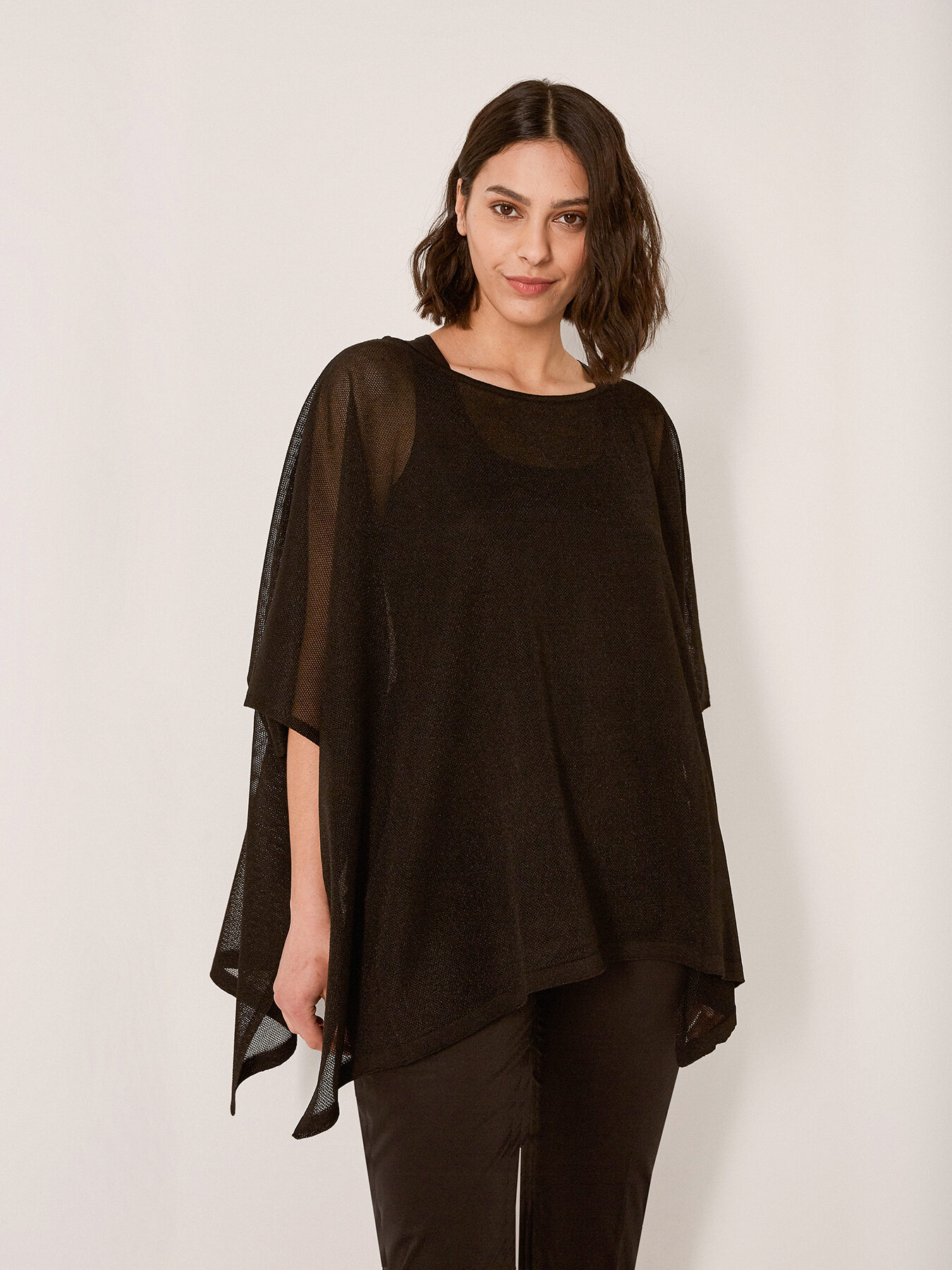 Lurex net cape image number 0